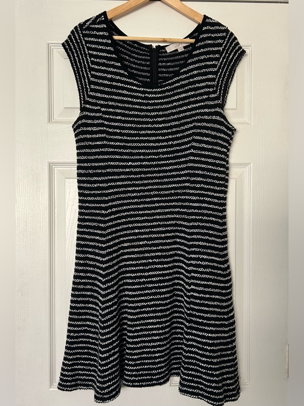 LOFT Black White Striped Textured Knit Fit & Flare Dress M
